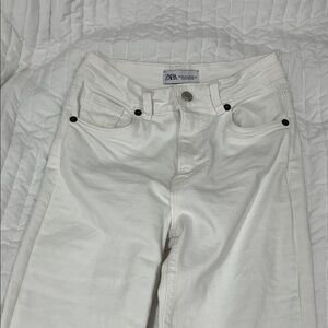 Zara Women's Cream kick flare cropped Leg Jeans